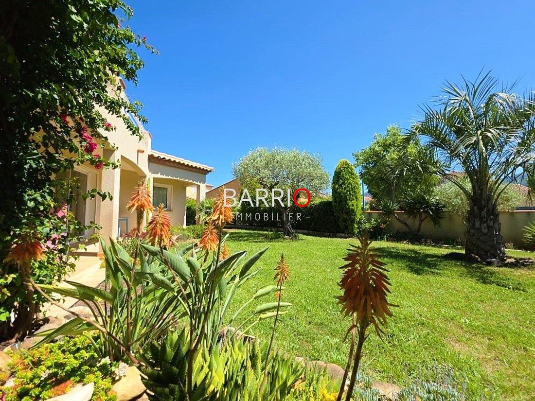 Villa in Argelès-sur-Mer, Occitania, France 3 - 18097594
