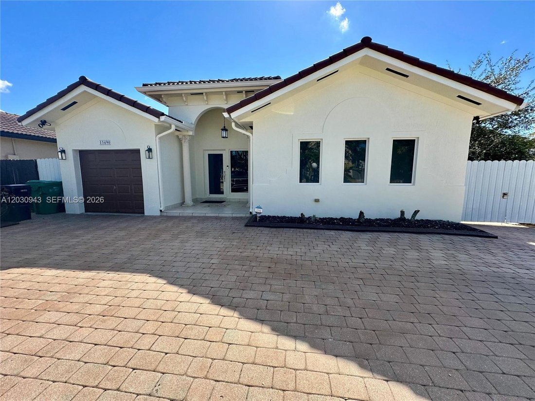 House in Miami, Florida, United States 1 - 18101068