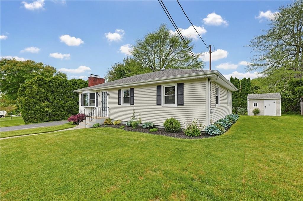 House in Bristol, Rhode Island, United States 1 - 18090893