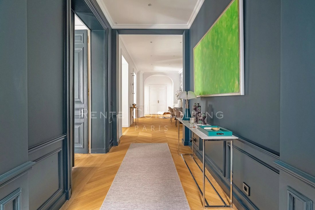 Appartamento a Porte Dauphine, Paris 16e Arrondissement, Parigi 2 - 18093813