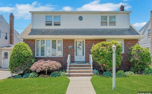 House in North Arlington, New Jersey, United States 1