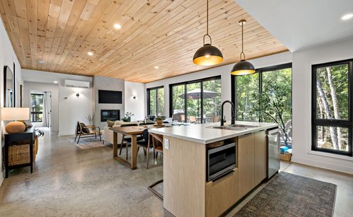 Maison à La Conception, Québec, Canada 1