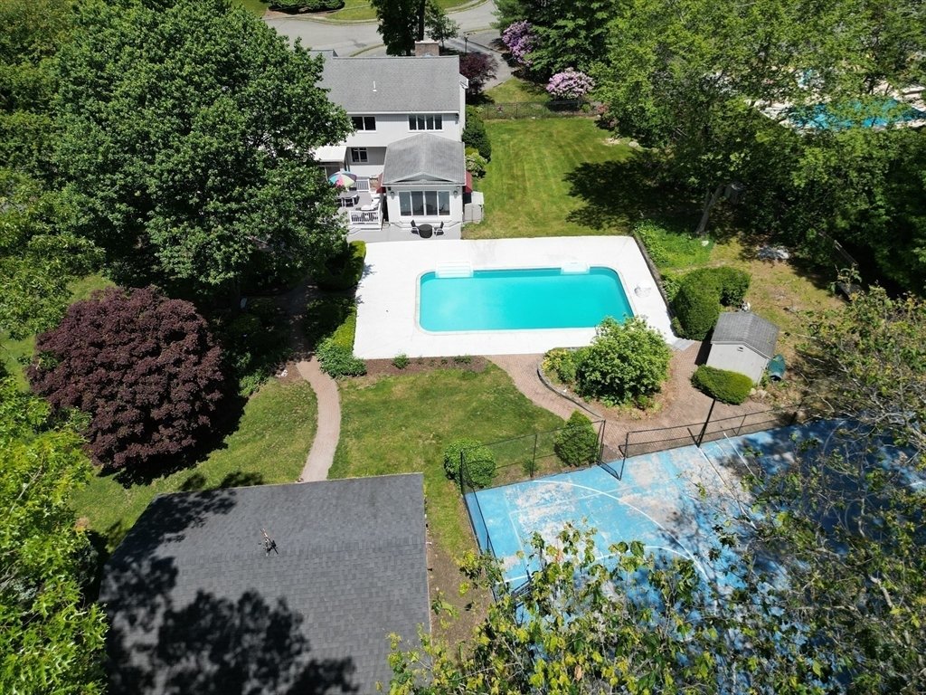 House in Easton, Massachusetts, United States 2 - 18095816