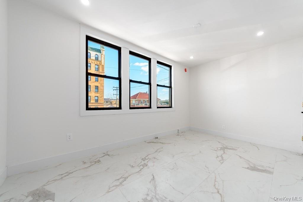 Long Beach, New York, United States 4 - 18101547
