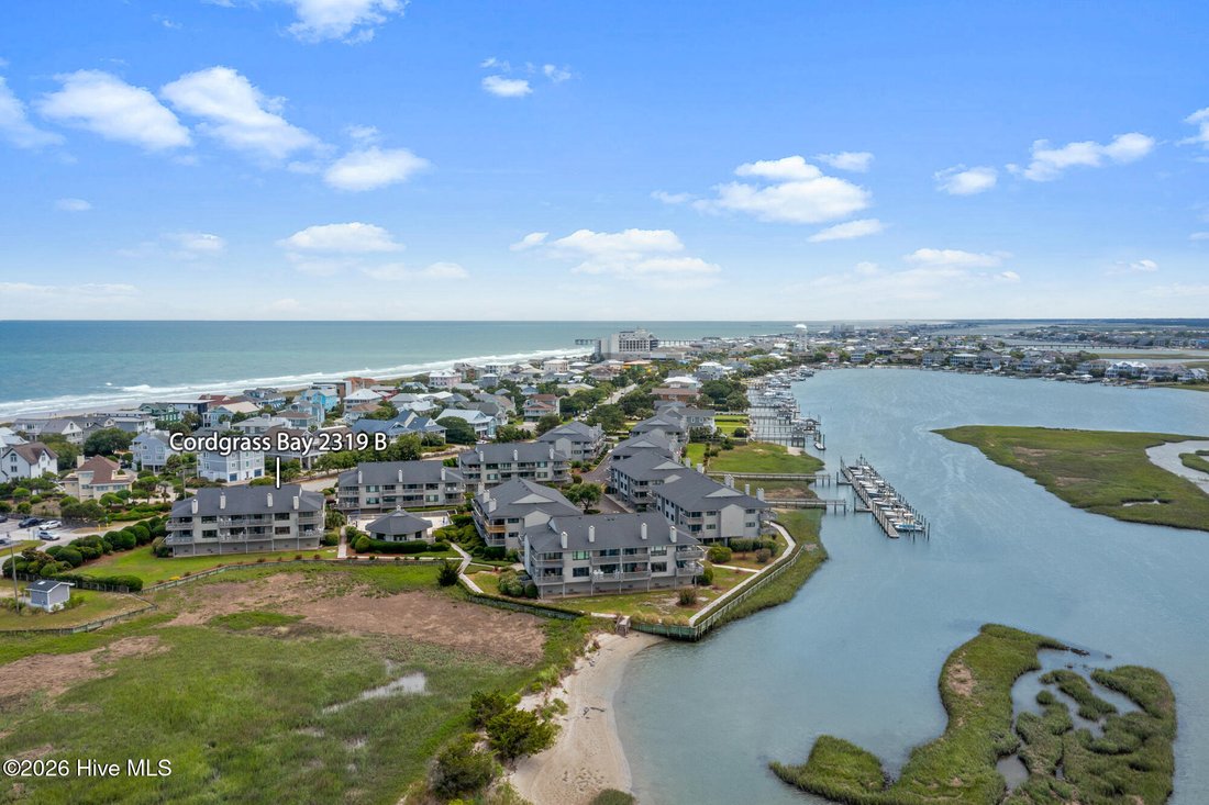 Condo in Wrightsville Beach, North Carolina, United States 2 - 18102710