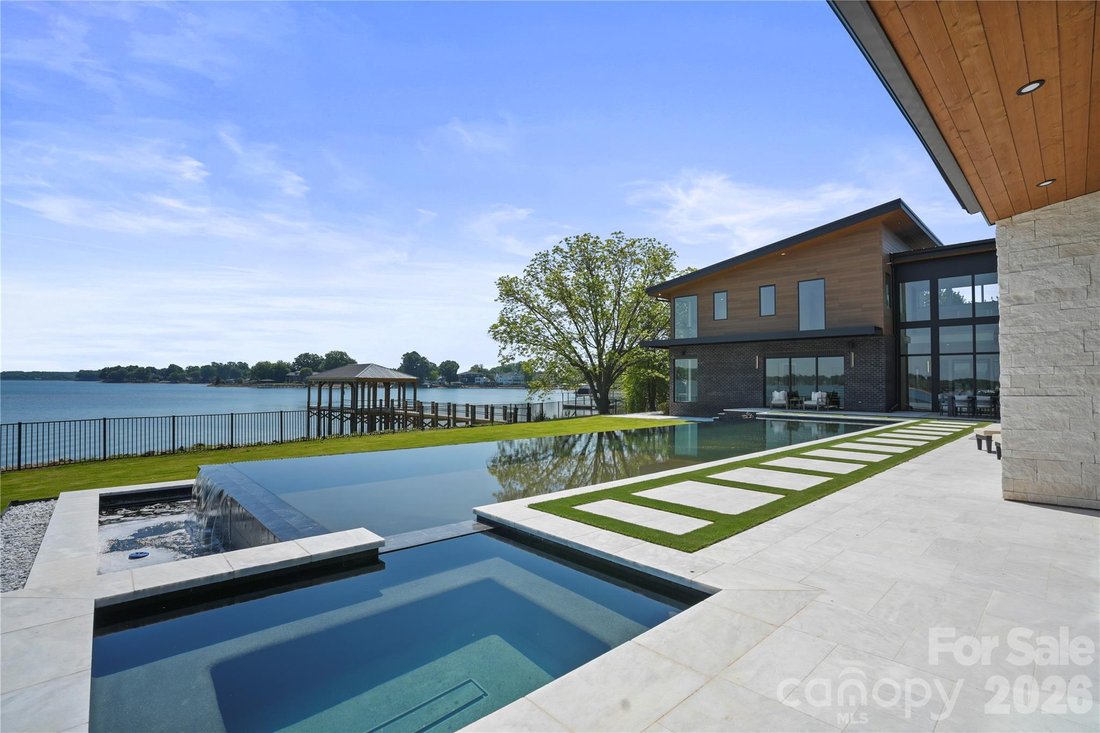 House in Cornelius, North Carolina, United States 4 - 18094261