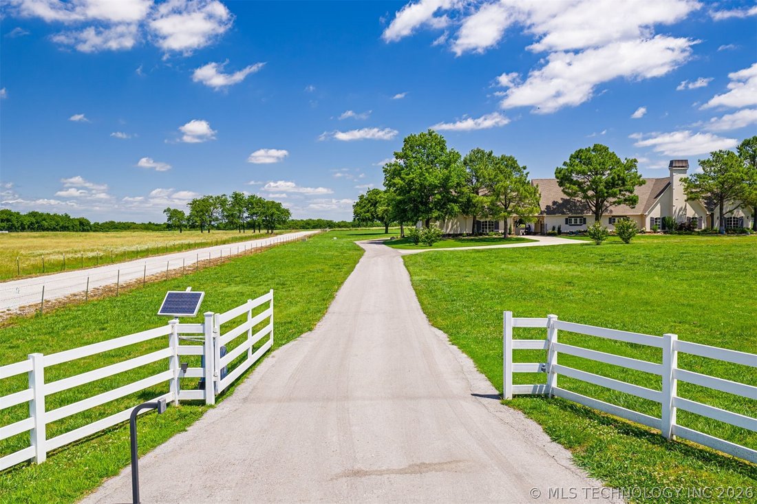 House in Bixby, Oklahoma, United States 2 - 18095879
