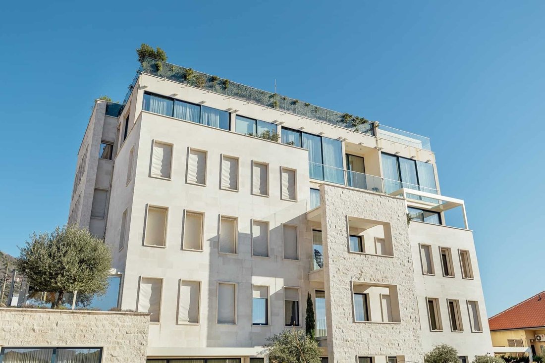 Apartment in Tivat, Tivat Municipality, Montenegro 2 - 16503895