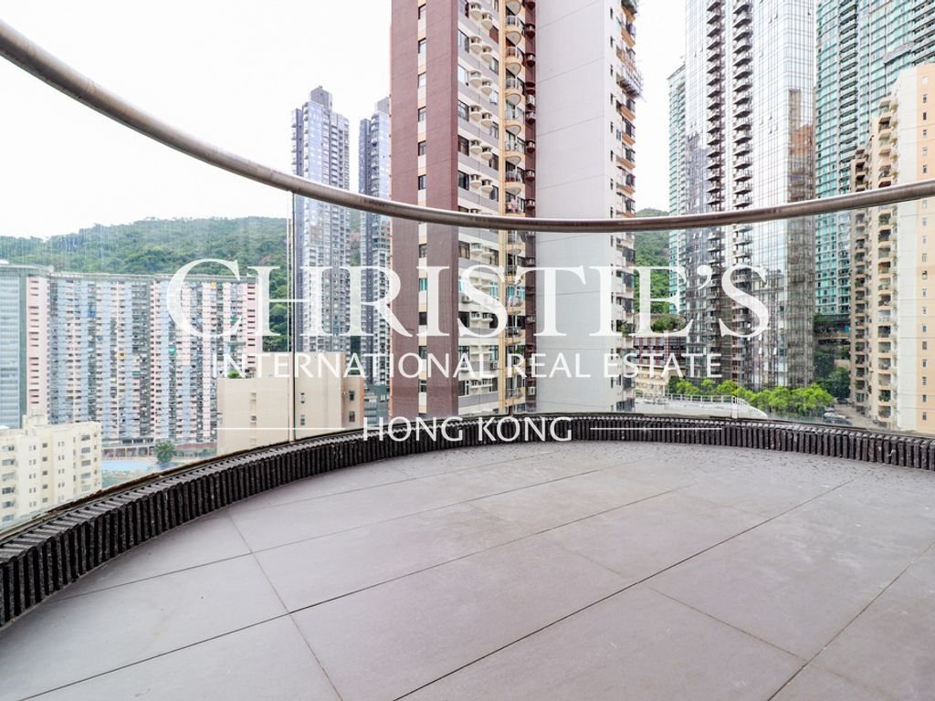 Apartment in Hong Kong, Hong Kong 2 - 18099928