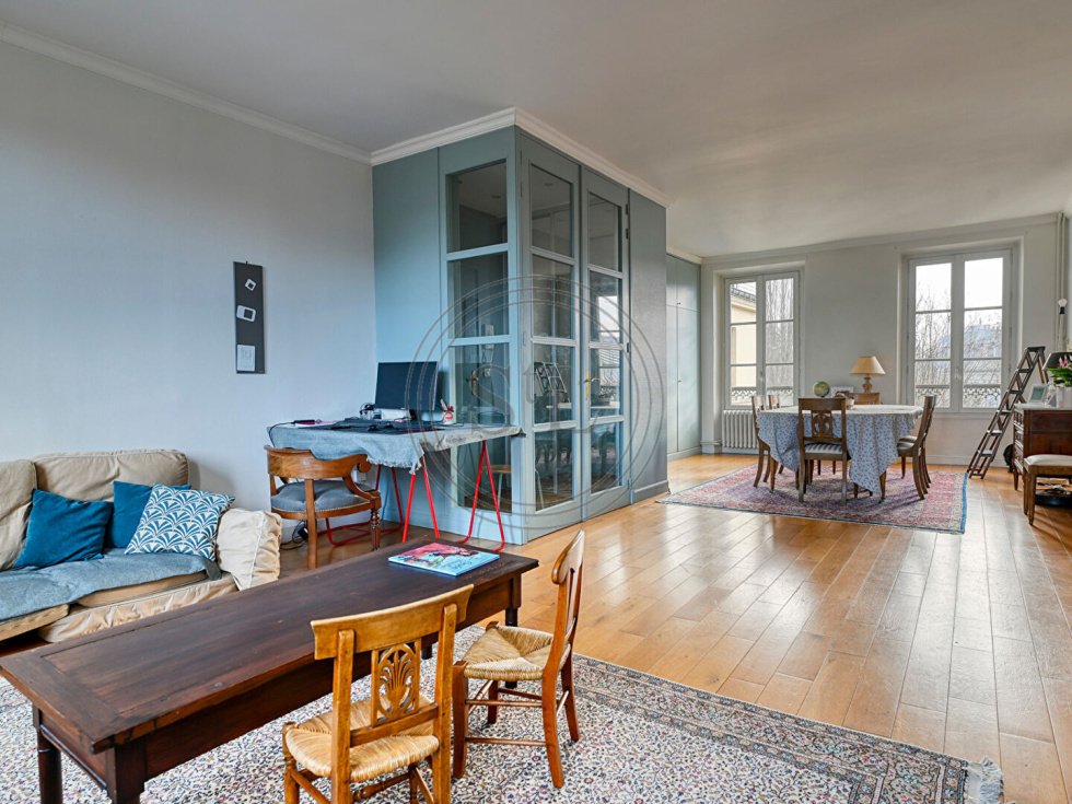 Apartment in Domaine National du Château, Versailles, France 2 - 18102952