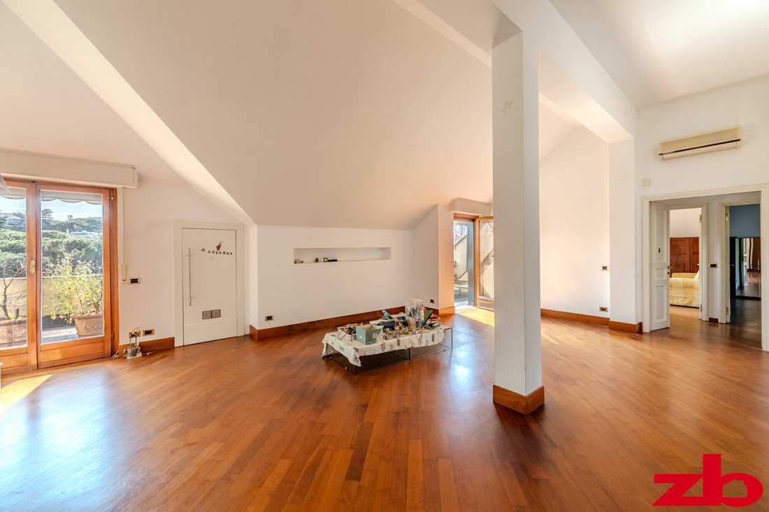 Penthouse in Medio Levante, Genoa, Liguria 1 - 18095558