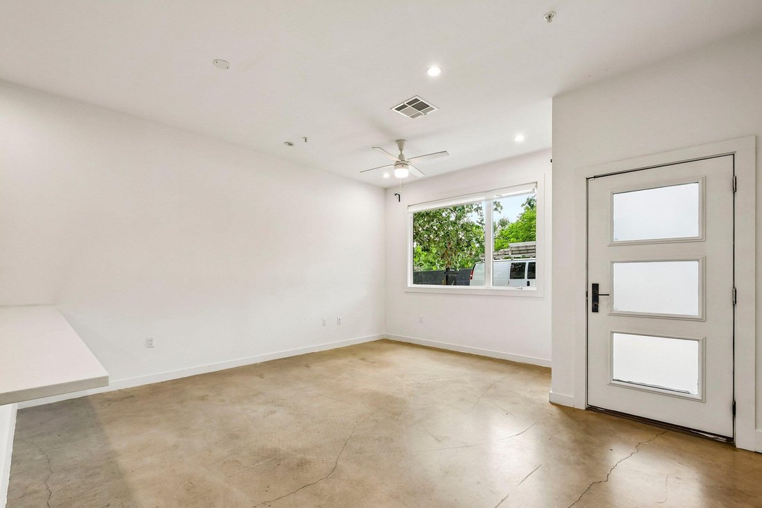 Condo in Austin, Texas, United States 4 - 18101154