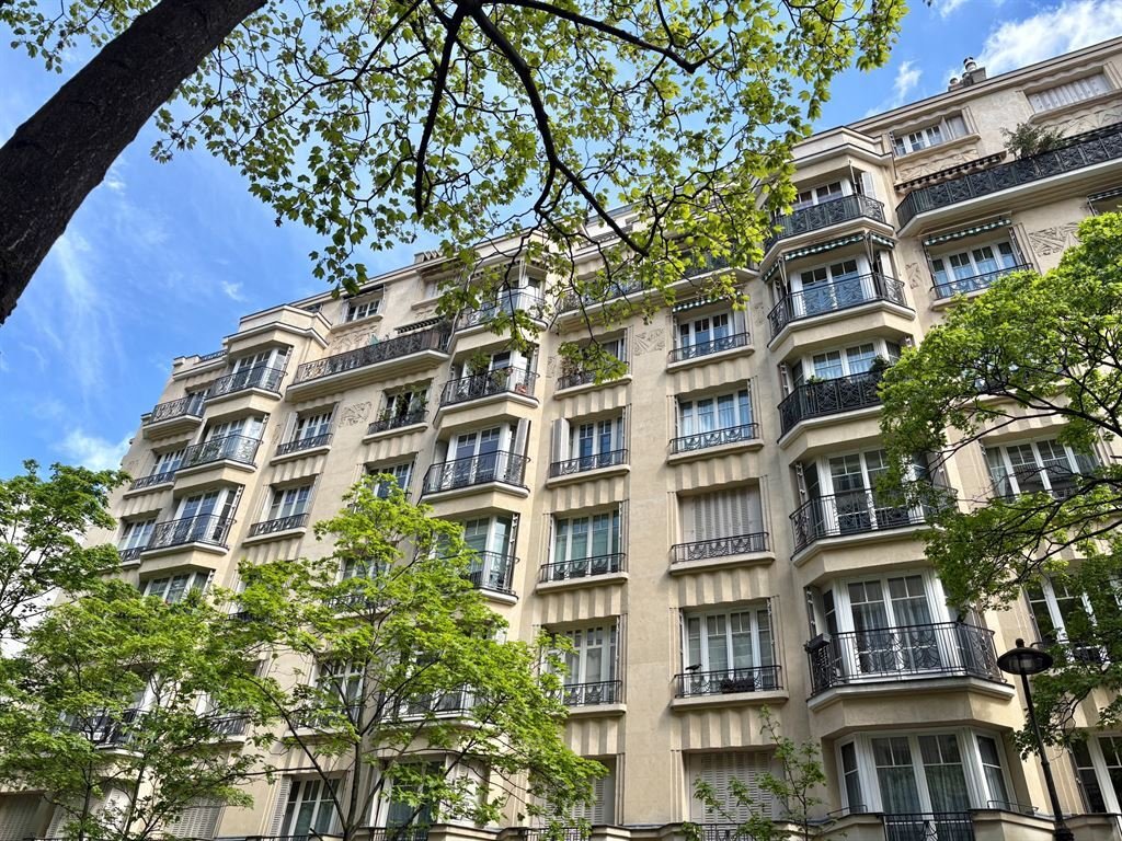 Apartment in Invalides, Paris 7e Arrondissement, Paris 1 - 17540659
