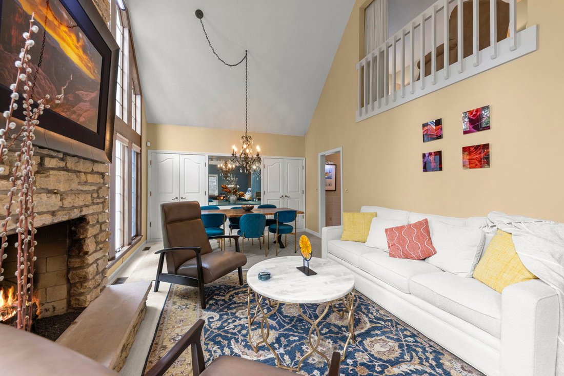 House in Geneva, Illinois, United States 4 - 18105462