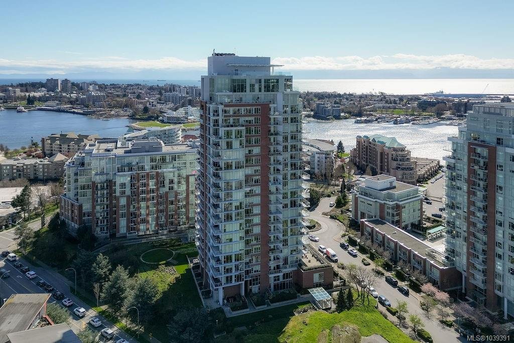 Condo in Victoria, British Columbia, Canada 2 - 18096371