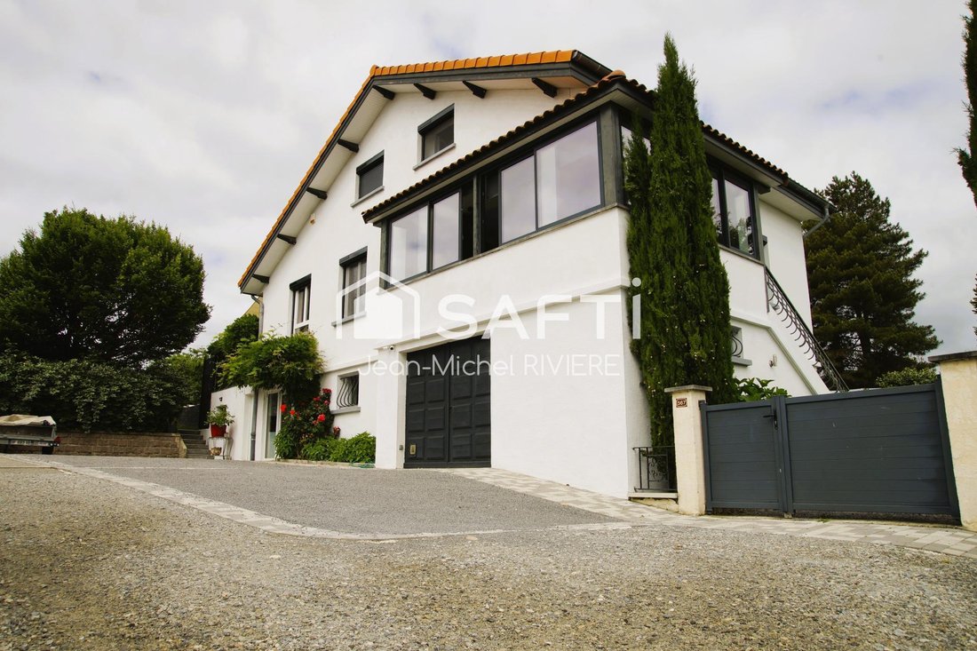 House in Chabaniere, Auvergne-Rhône-Alpes, France 1 - 18100239