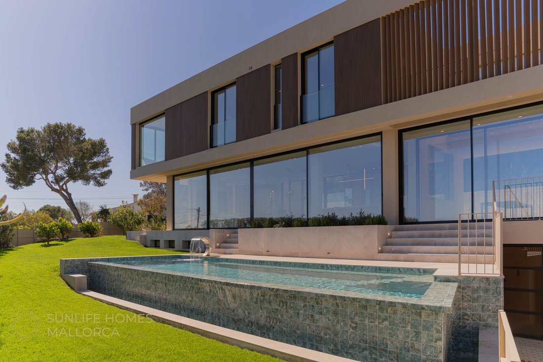 Villa in Costa d'en Blanes, Calvia, Balearic Islands 1 - 18108264