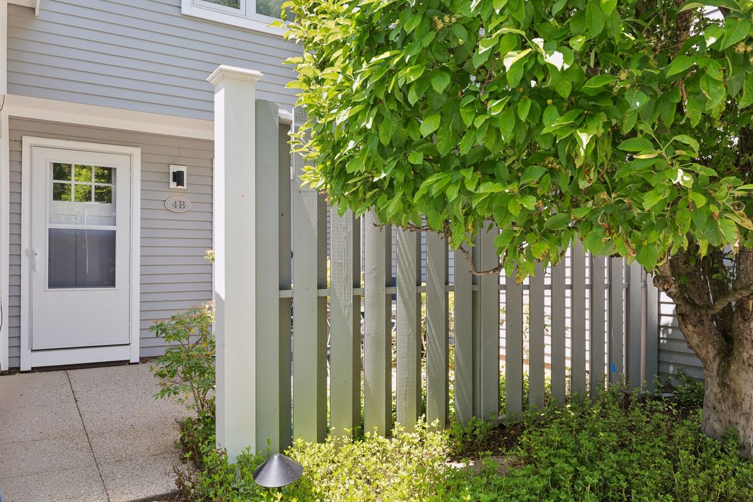 East Hampton, New York, United States 1 - 18092864