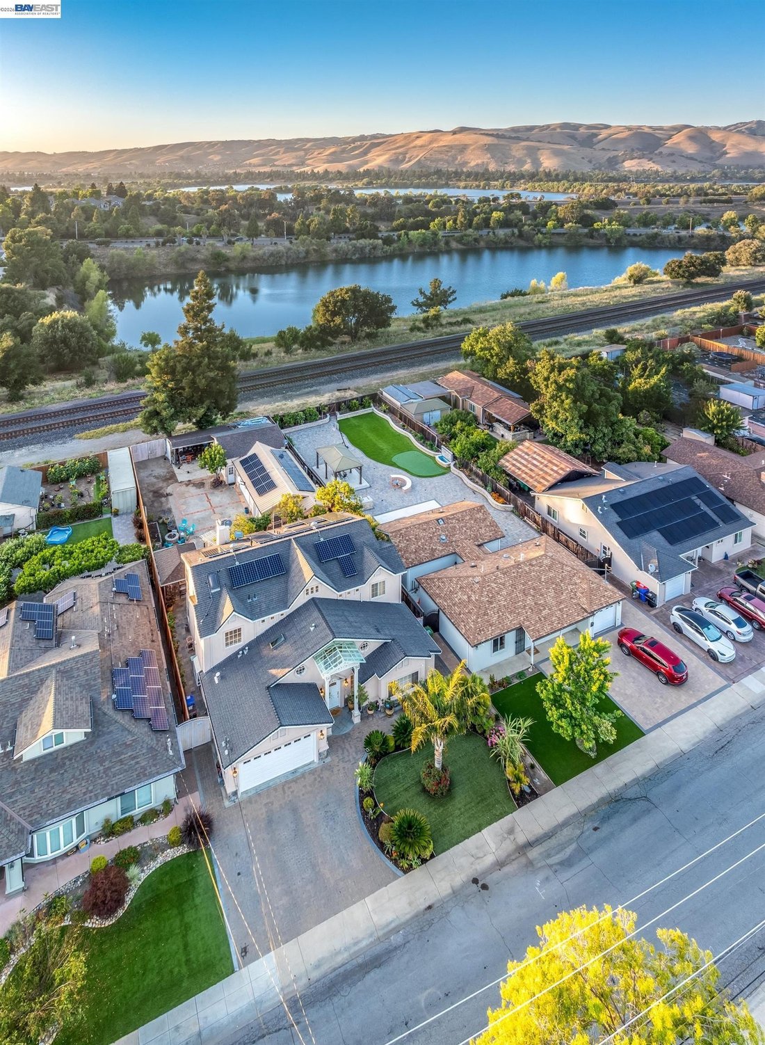 House in Newark, California, United States 3 - 18097410