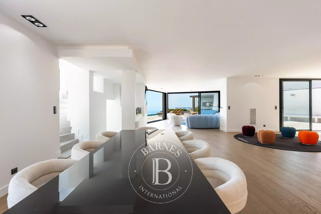 Villa in Lupino, Bastia, France 5 - 18047351