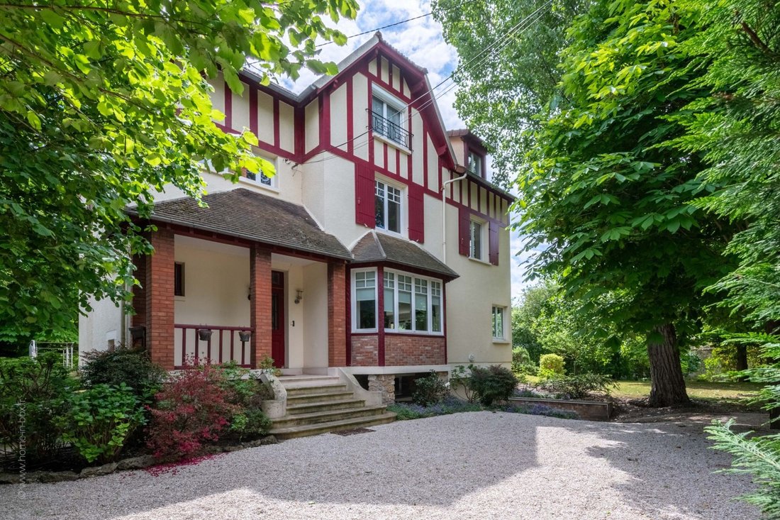 House in Centre Ville, Rueil-Malmaison, France 1 - 18104991