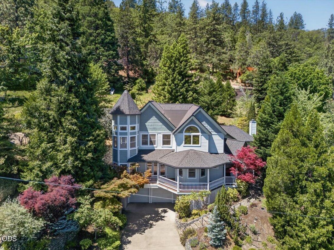 House in Ashland, Oregon, United States 2 - 18104397