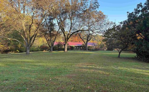 Land in Albertville, Minnesota, United States 1