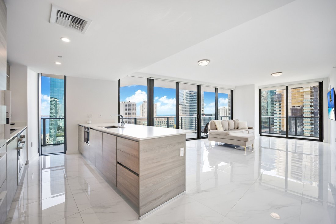 Condo in Miami, Florida, United States 4 - 18090744