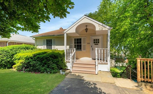 House in Yonkers, New York, United States 1