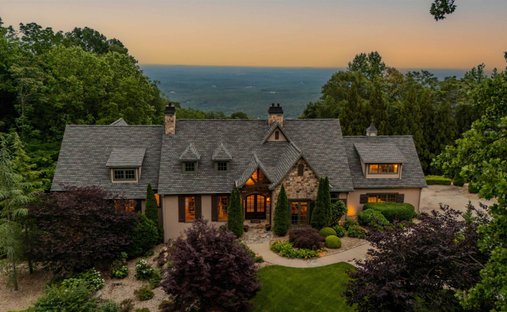 House in Landrum, South Carolina, United States 1
