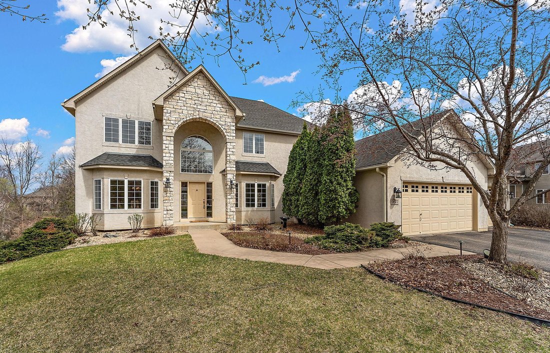 House in Eden Prairie, Minnesota, United States 1 - 18107137