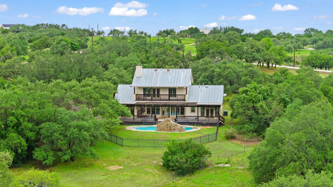 House in Round Mountain, Texas, United States 3 - 18095062