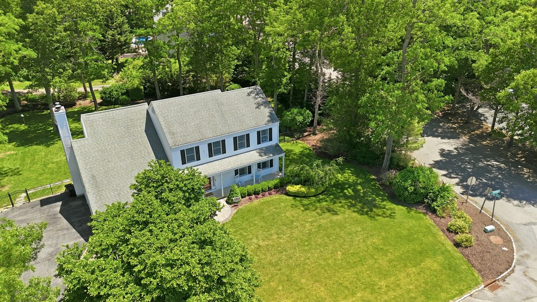 House in Miller Place, New York, United States 4 - 18055782