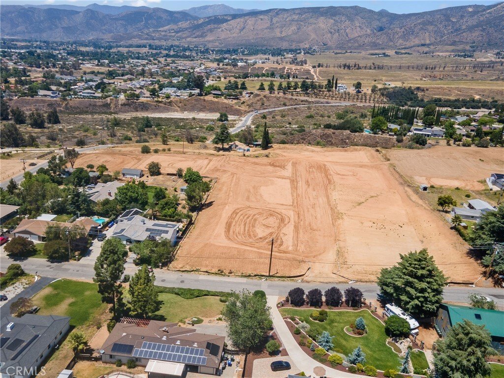 Land in Yucaipa, California, United States 3 - 18089240