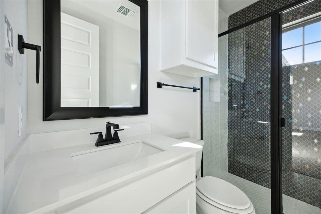House in Lantana, Texas, United States 5 - 18098449