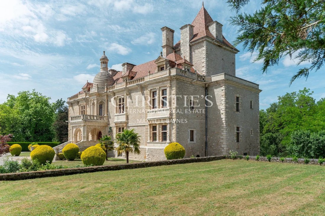 Castle in Saint Ausone-Saint Martin-Saint Gelais, Angoulême, France 1 - 13989480