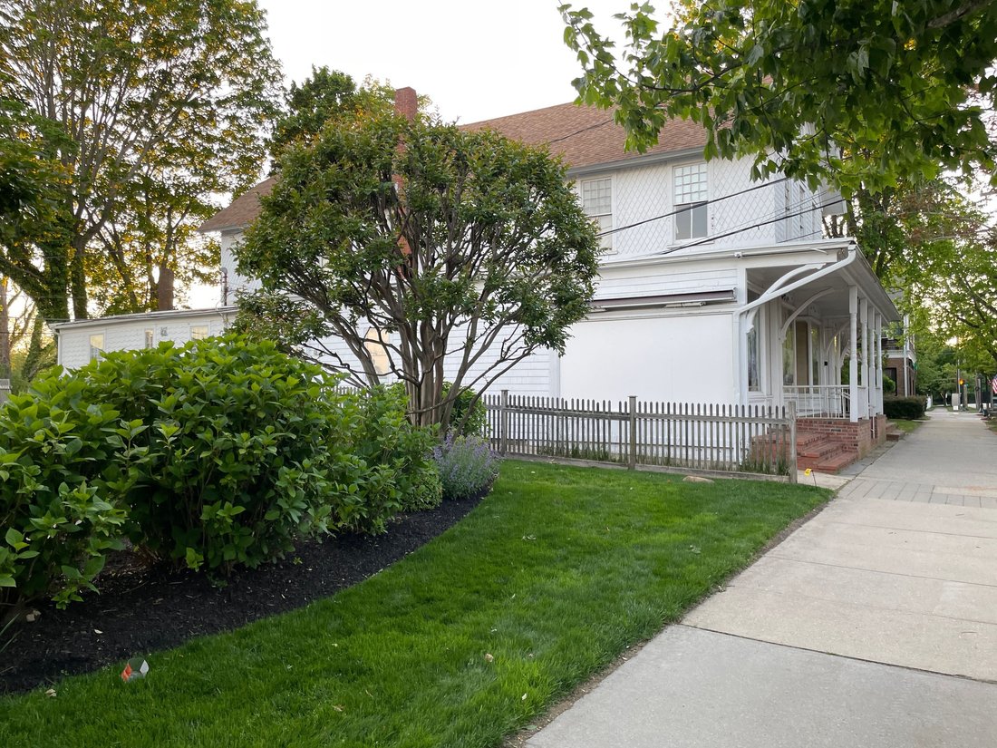 Southampton, New York, United States 3 - 18101571