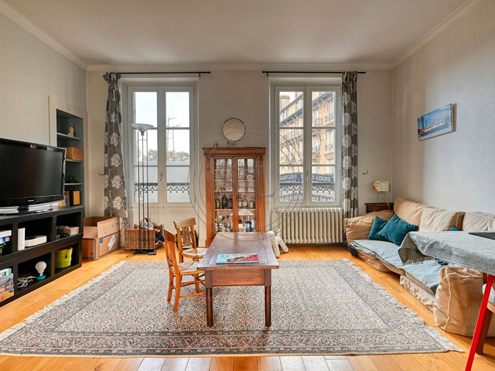 Apartment in Domaine National du Château, Versailles, France 3 - 18102952