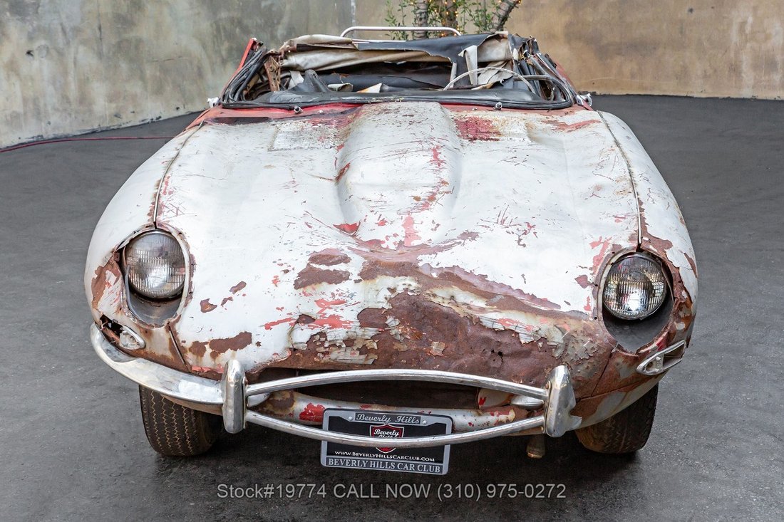 Jaguar XKE Series I in Los Angeles, CA 2 - 18094012