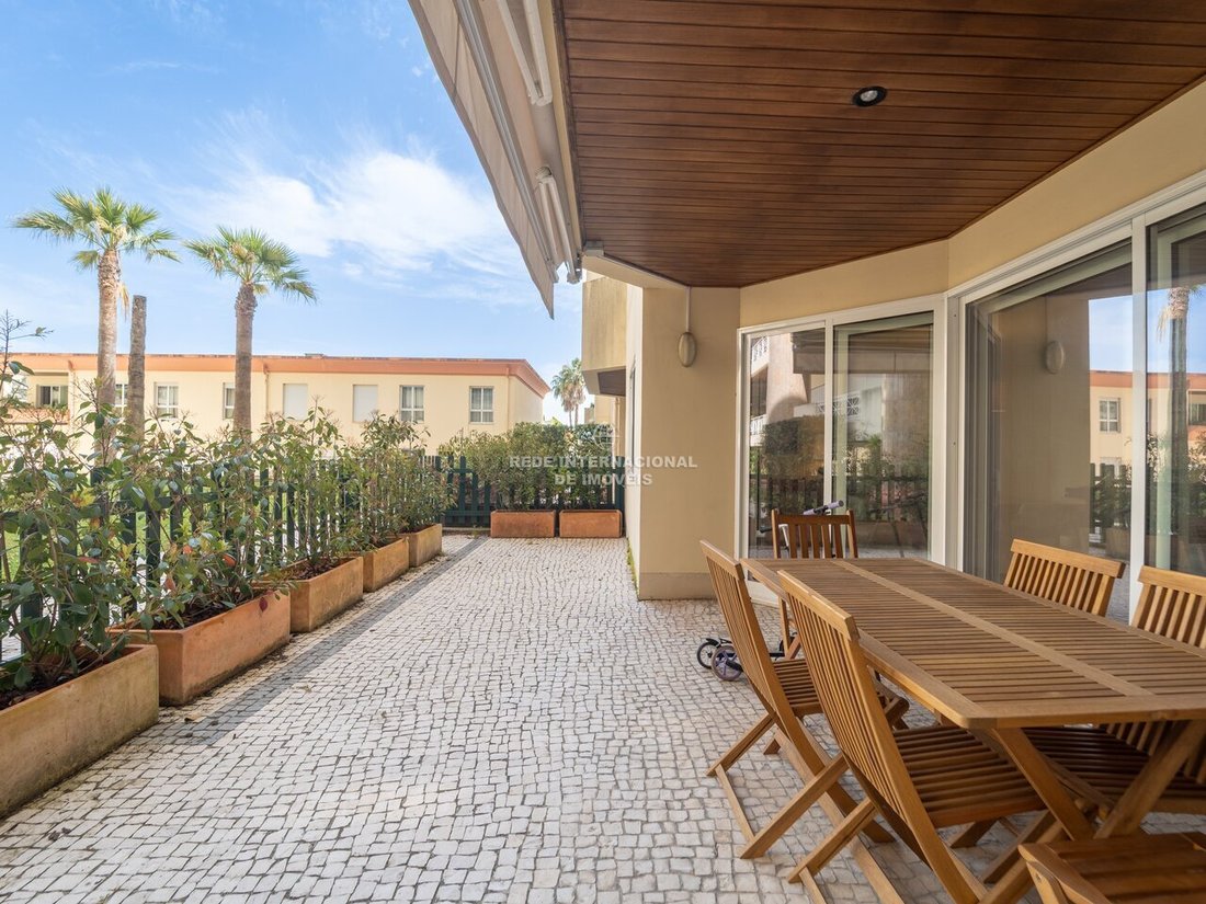 Apartment in Aldoar, Foz do Douro e Nevogilde, Porto District, Portugal 1 - 18099104