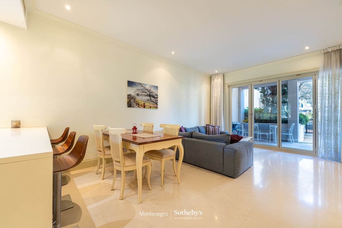 Apartment in Tivat, Tivat Municipality, Montenegro 5 - 17331904