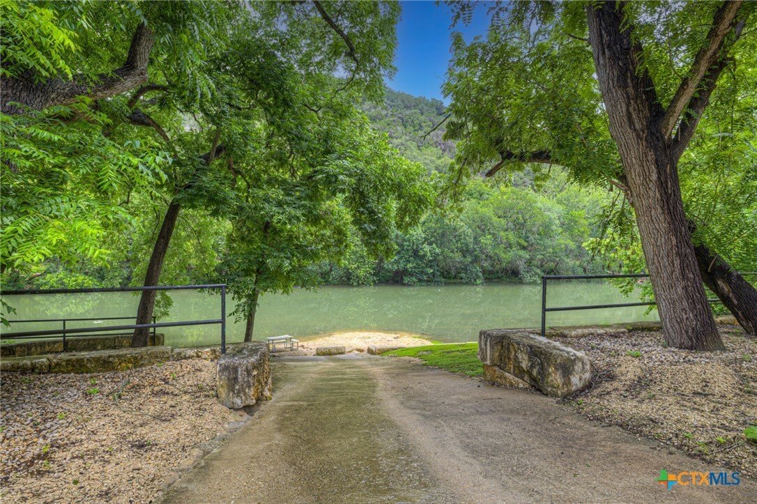 House in New Braunfels, Texas, United States 1 - 18098091