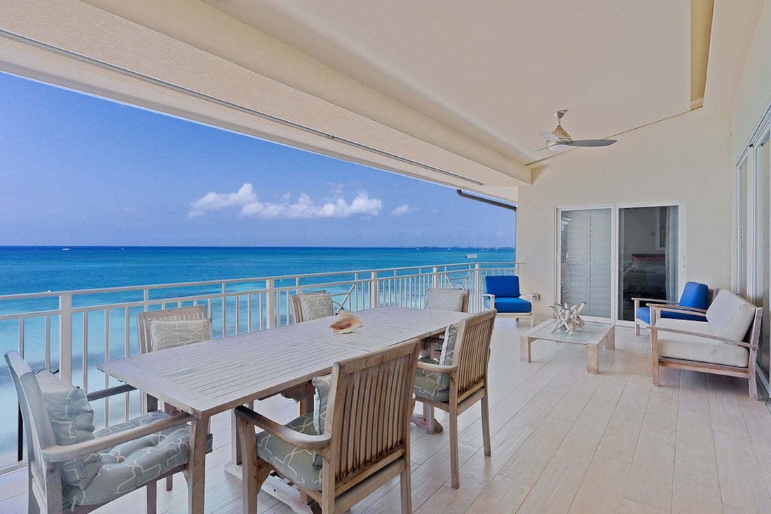 Condo in George Town, George Town, Cayman Islands 3 - 18093539