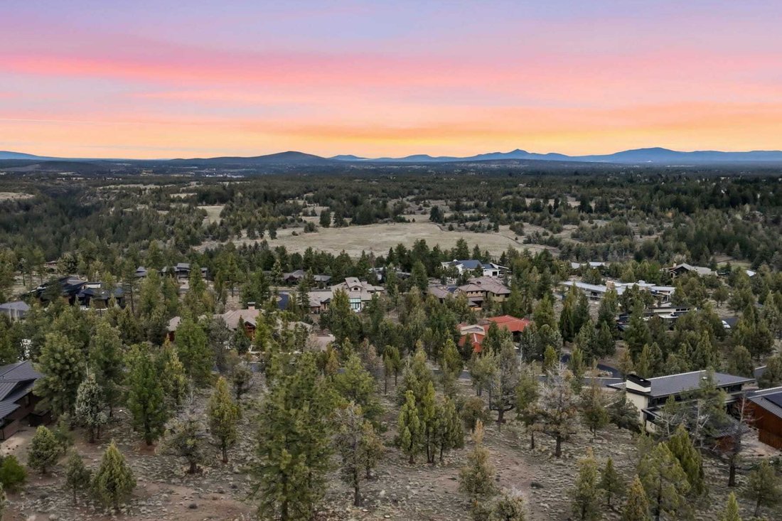Terrain à Bend, Oregon, États-Unis 3 - 18108055