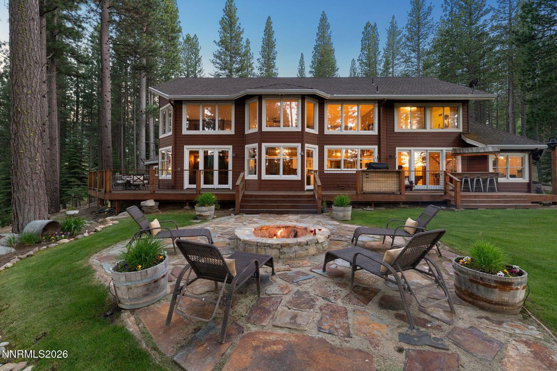 House in Portola, California, United States 1 - 18102283