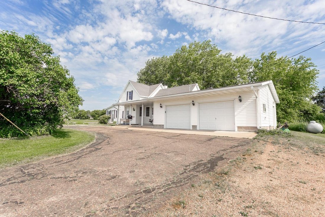 House in Cleveland, Wisconsin, United States 4 - 18094804