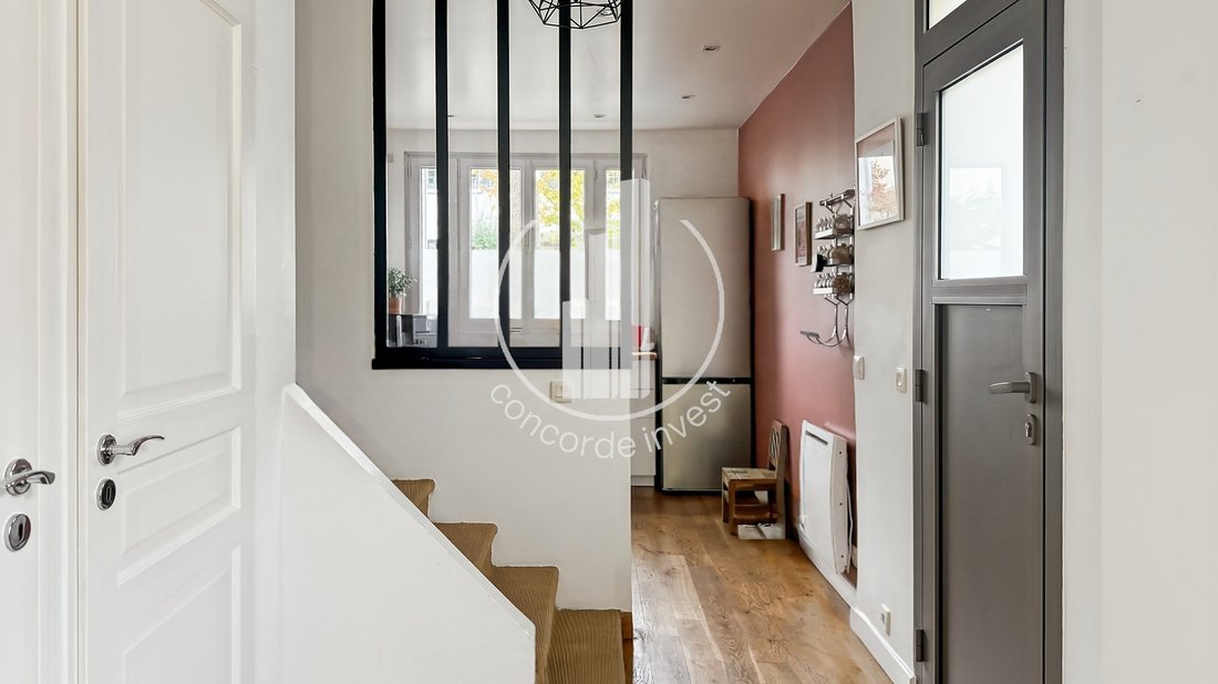 House in Plateau Nord, Suresnes, France 4 - 17444401