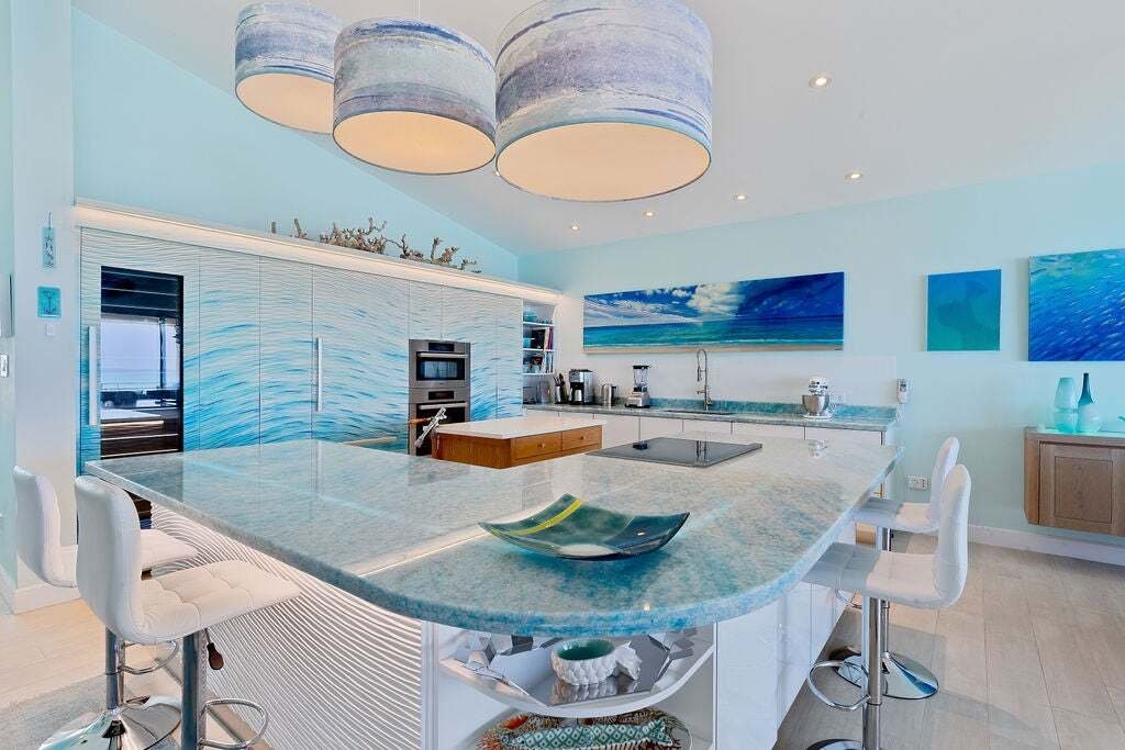 Condo in George Town, George Town, Cayman Islands 5 - 18093539