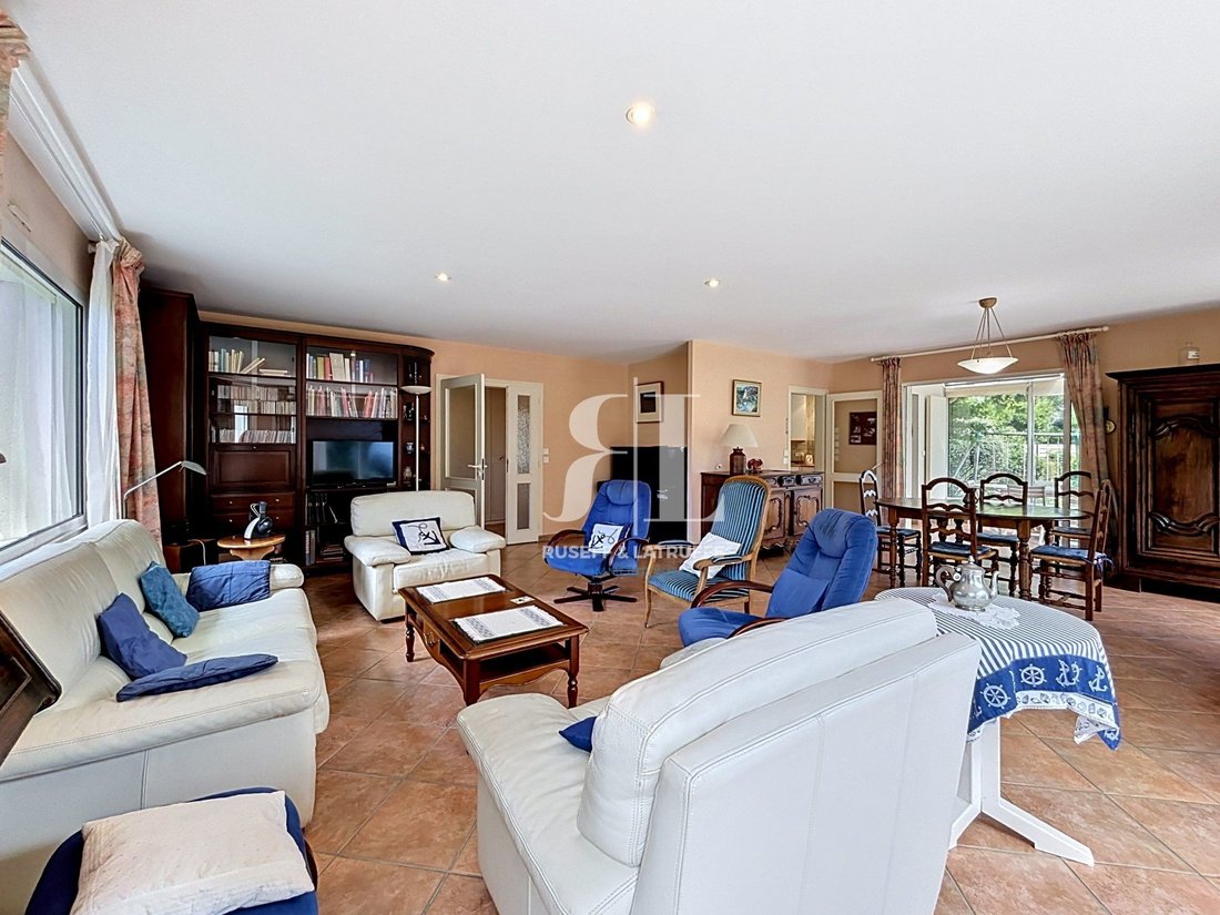 House in Quatre Chemins-Quelisoy, Larmor-Plage, France 2 - 18101469
