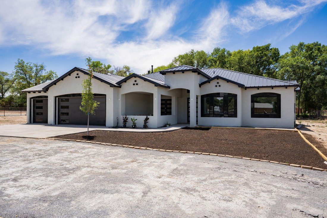 House in Albuquerque, New Mexico, United States 3 - 18102870